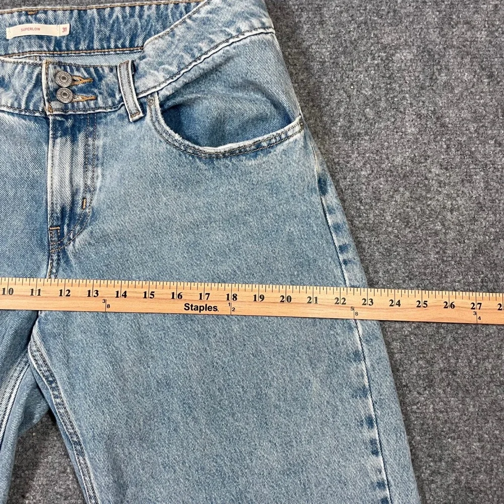 Levi's Superlow Wide Leg Jeans Womens 31 Light Wash Blue Low Rise 100% Cotton - Picture 4 of 13